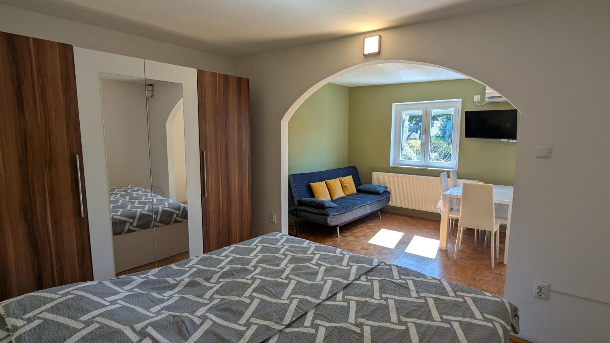 Apartments Kety - Central Heating Crikvenica Phòng bức ảnh